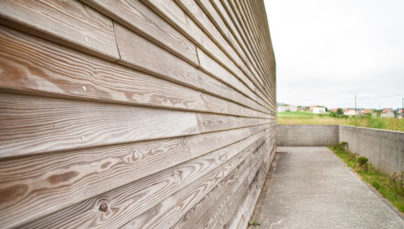 Mantenimiento de fachada de madera en galicia