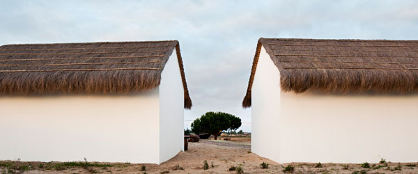 Casas na areia exterior